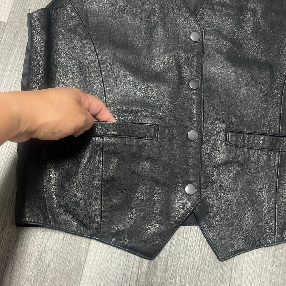 Don’t Stop Classics Black Leather Vest with Button Closure /size S
